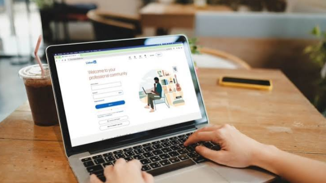 How to Get Your Professional Profile Ready for Recruiters